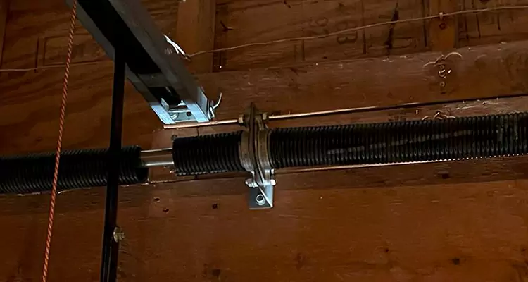 Garage Door Lift Cable Replacement in Leisure City, FL