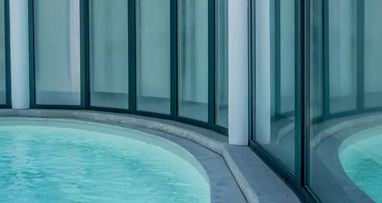 Repair Polyester Screen for Pool Enclosure in Leisure City, FL