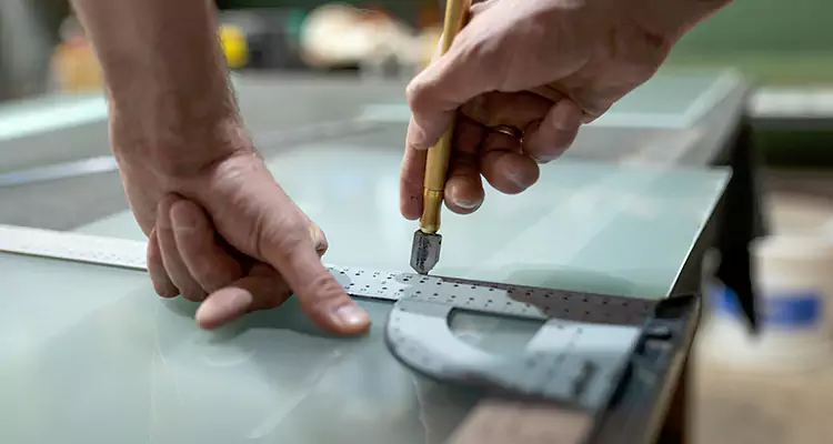 Glass Scratch Repair in Leisure City, FL