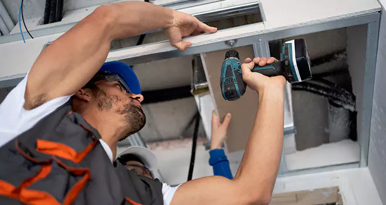 Emergency Overhead Door Repair in Leisure City, FL