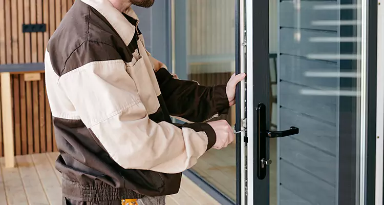 Fix Patio Screen Door Rollers in Leisure City, FL