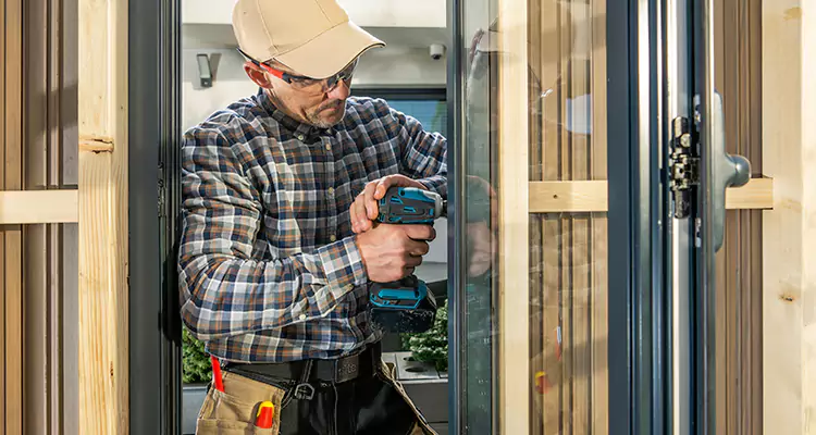 Top-Rated Patio Door Handle and Lock Repair Service for Homeowners in Leisure City, FL